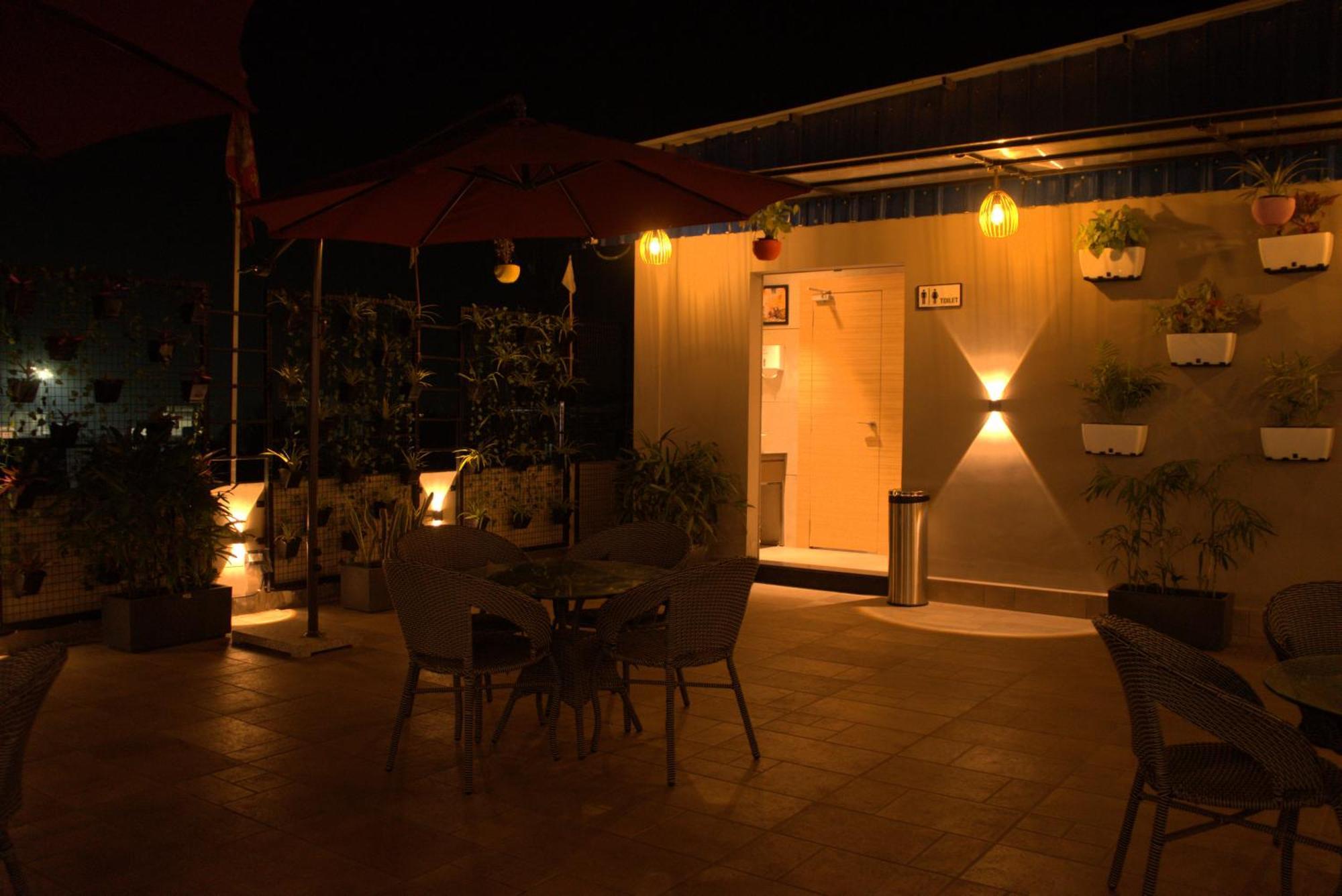 Hotel Tanisha Kishanganj Экстерьер фото