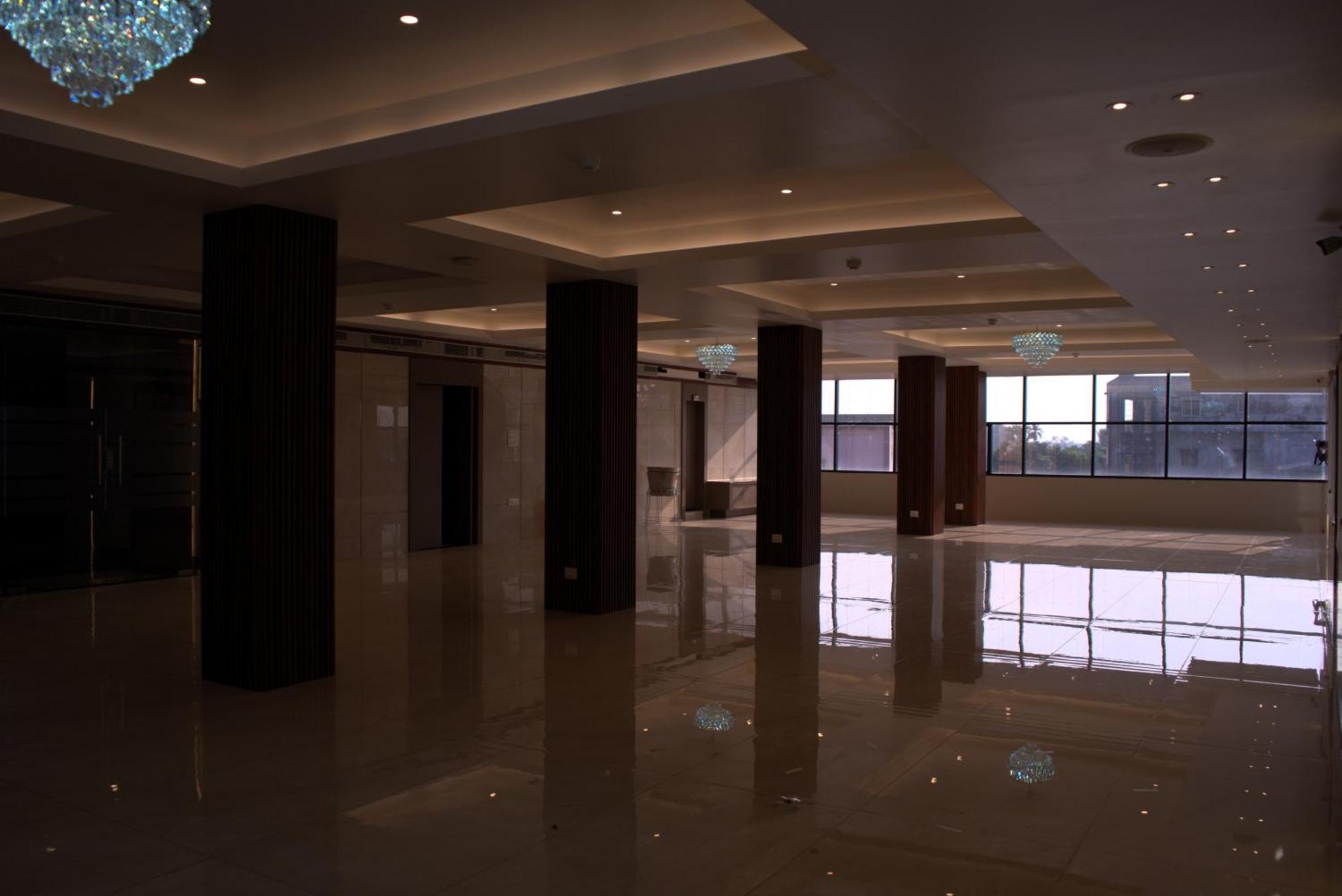 Hotel Tanisha Kishanganj Экстерьер фото